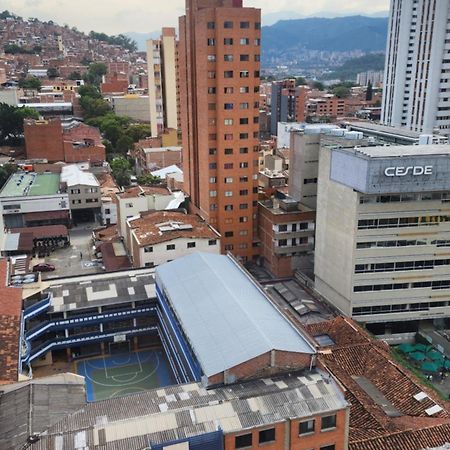 Apartamento Apartamento Central Medellín Exterior foto